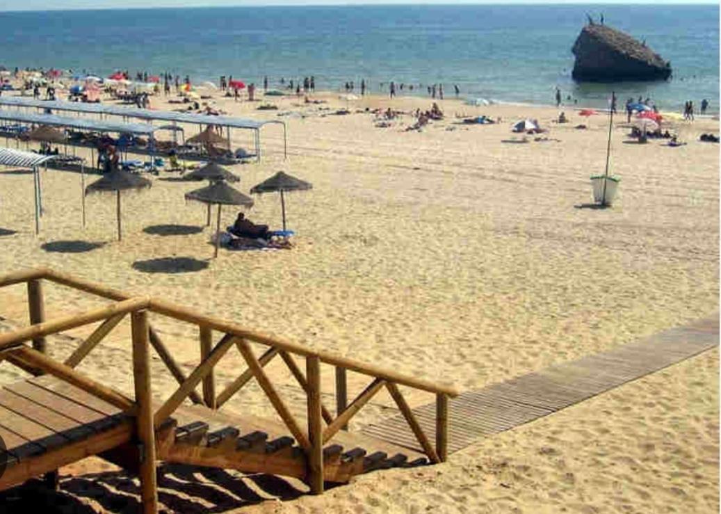 Pequeno Rocio Urbanizacion Privada Villa El Rocio Luaran gambar